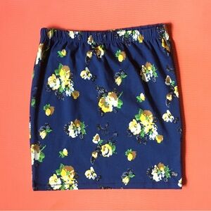 OBEY skirt, OBEY mini skirt, OBEY floral skirt small NWOT